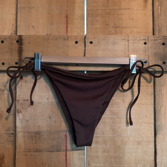 Brown Shein Bikini - Picture 3 of 4